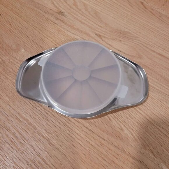 pampered chef stainless steel apple wedger - core remover and slicer - Picture 5 of 11